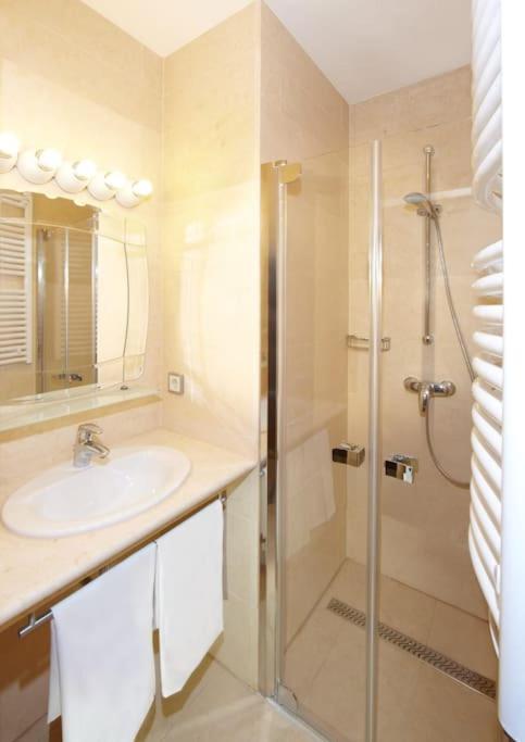 Apartment Royal Wien